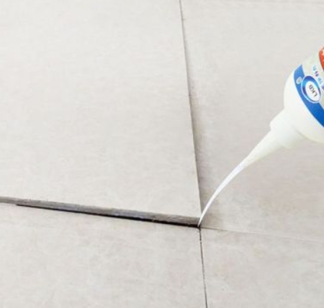月湖瓷砖空鼓维修公司分享卫生间瓷砖脱落的原因可能有以下几点